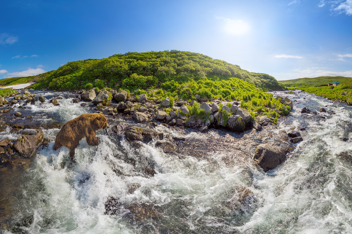 Kambalnoye Lake (Камбальное озеро)
